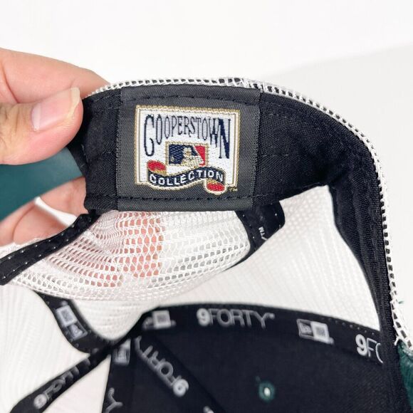 Oakland Athletics A's Cooperstown 1988 New Era 9Forty Trucker Adjustable Hat - Picture 6 of 7